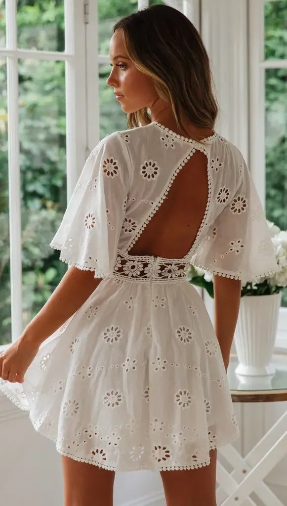Robe boho courte blanche