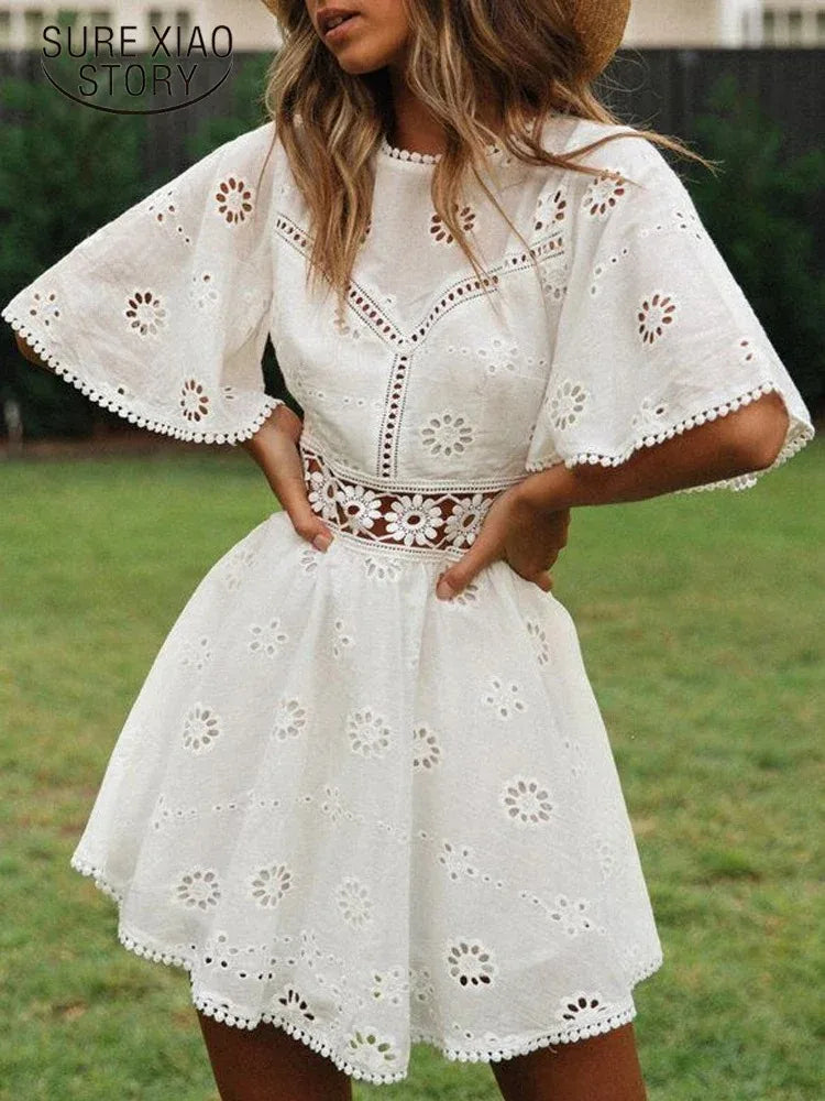 Robe boho courte blanche
