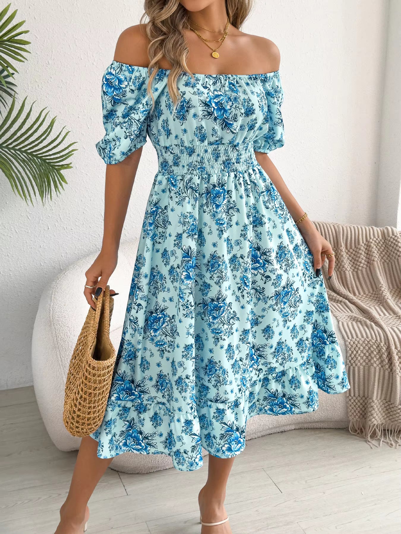 Robe Bohème Mi-Longue Imprimée Fleuri à Col Bardot