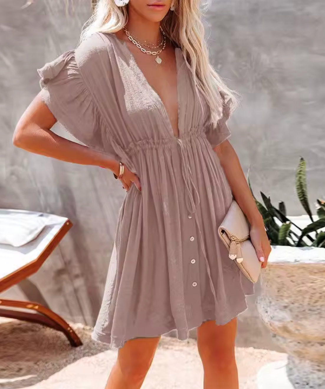 Robe Courte Bohème Boutonnée à Décolleté V Plongeant