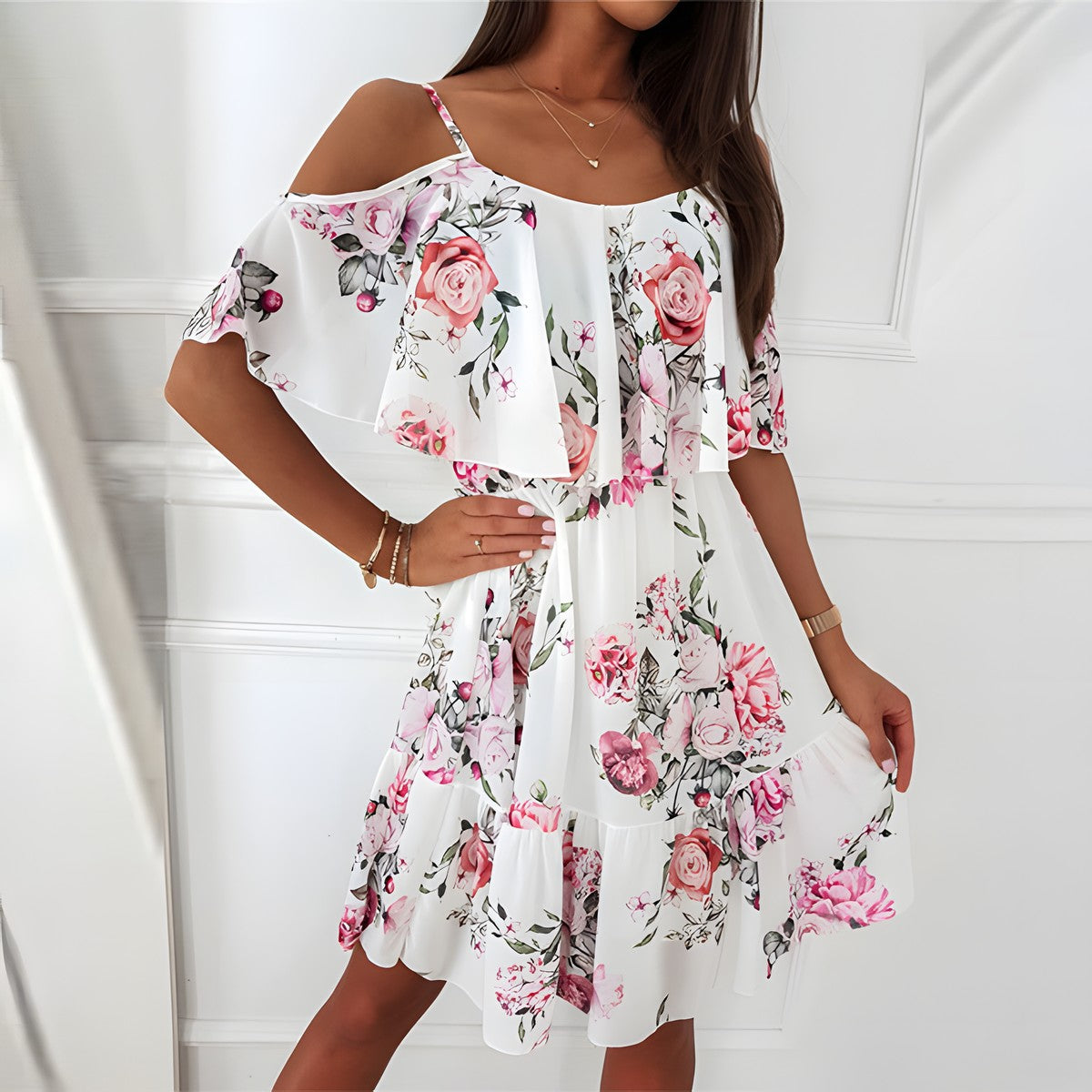 Robe Bohème Courte Fleurie à Épaules Dénudées