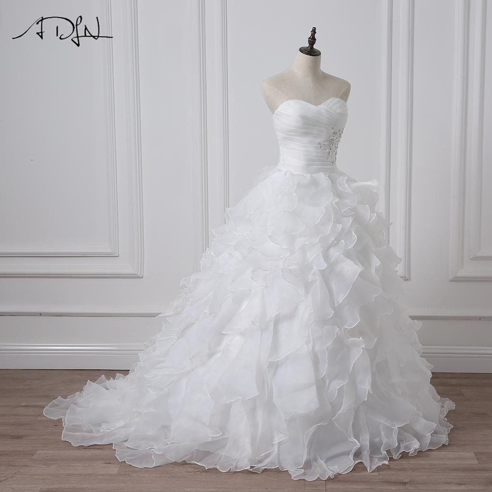 Robe de mariée bohème chic fleurs