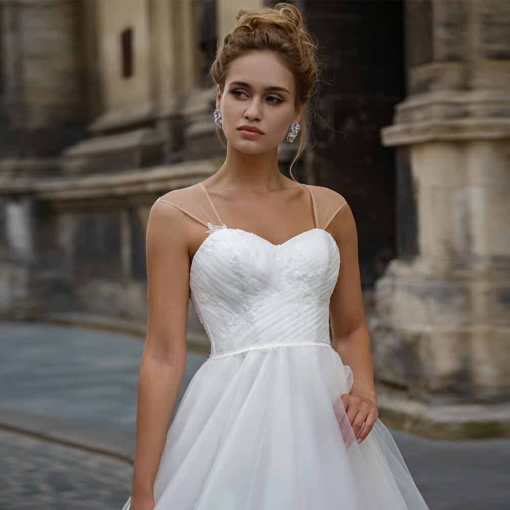 Robe de mariee fluide boheme