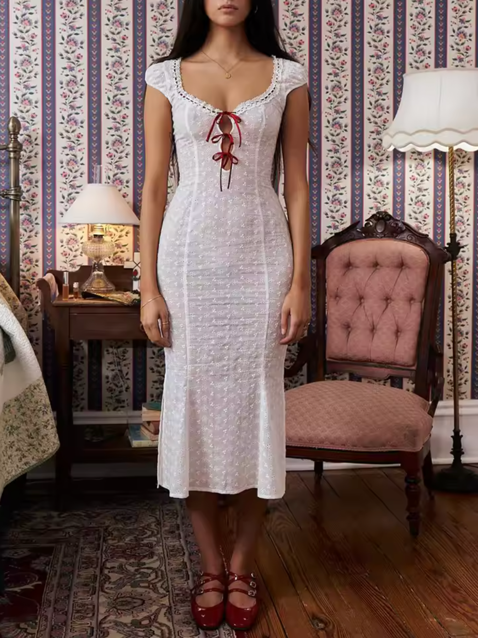 Robe Bohème Blanche Mi-Longue à Nœuds Rouges