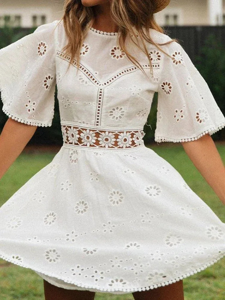Robe boho courte blanche