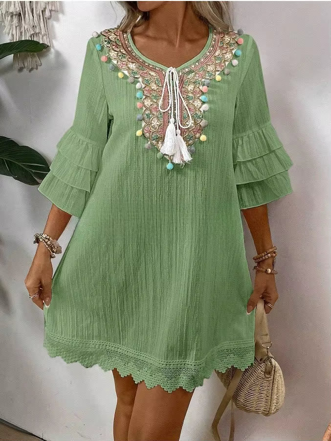 Robe Courte Bohème à Pompons et Broderies