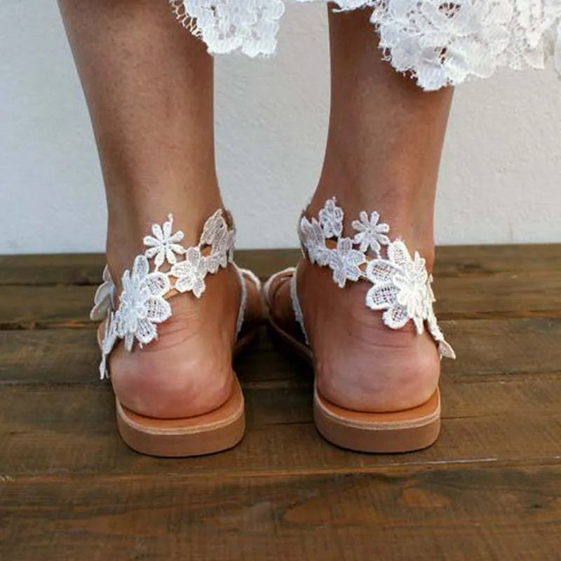 Sandales Bohèmes Blanches à Fleurs pour Mariage