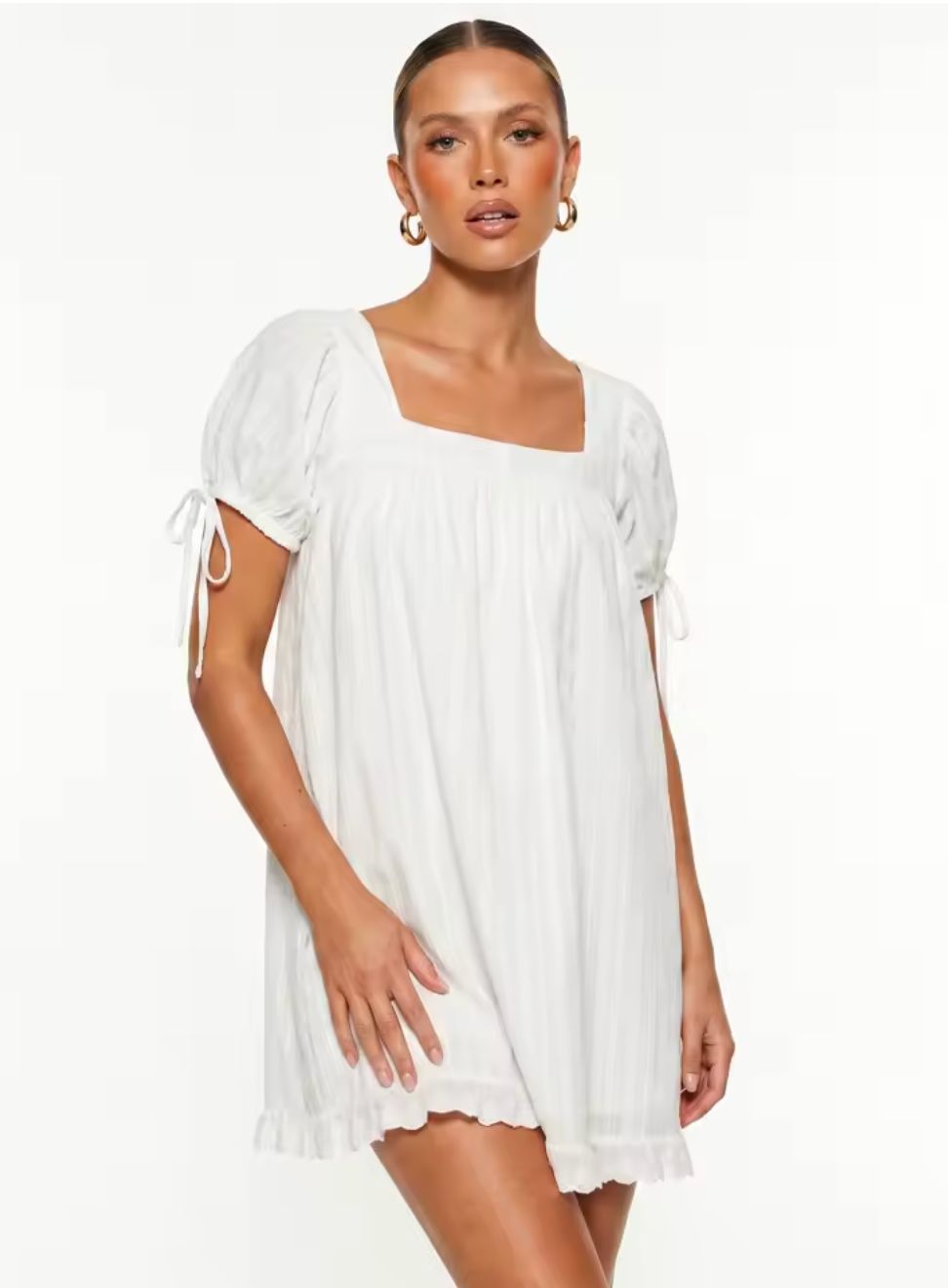 Robe Courte Bohème à Col Carré et Manches Nouées