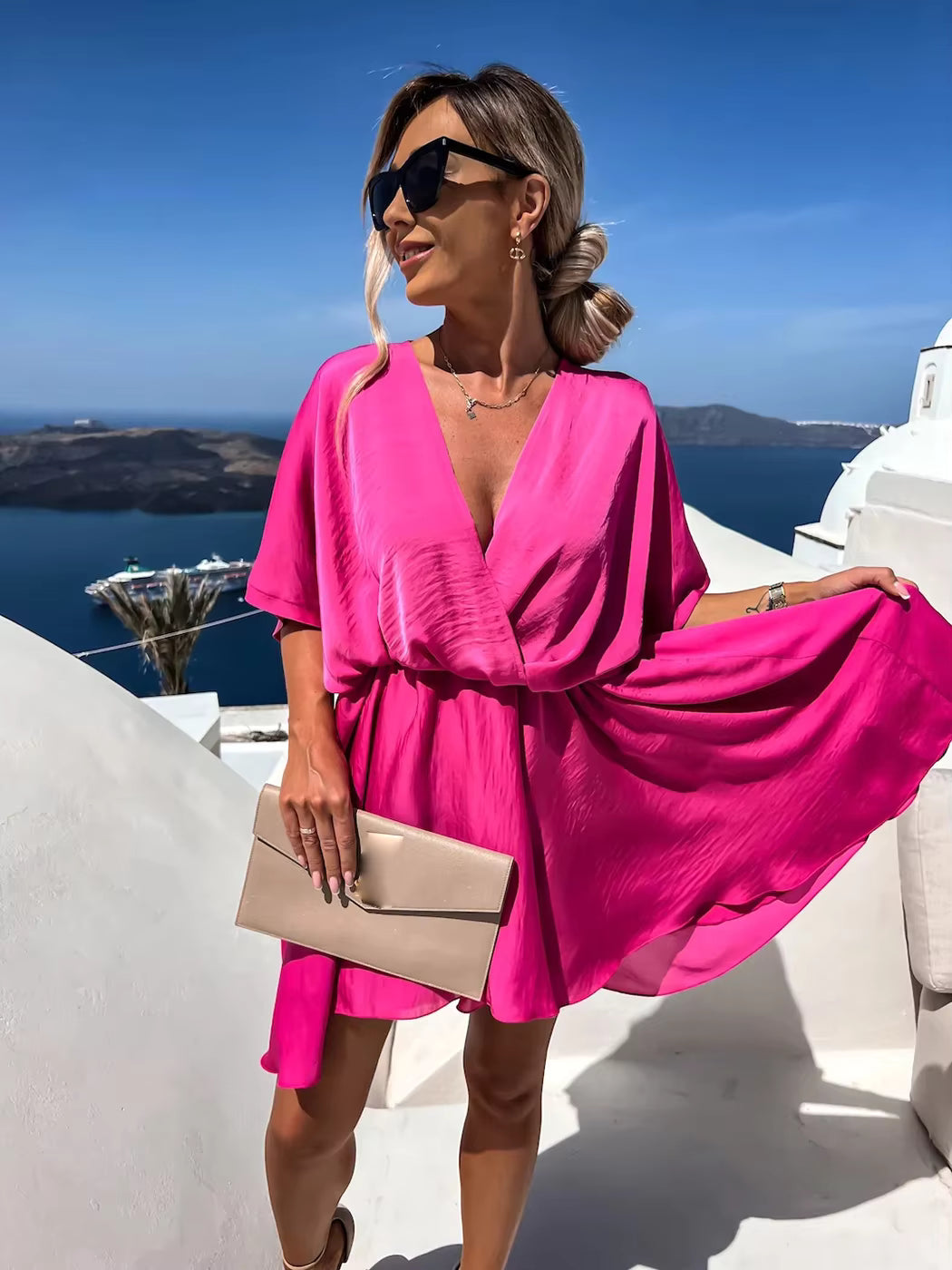 Robe Bohème Courte Fluide à Décolleté Croisé