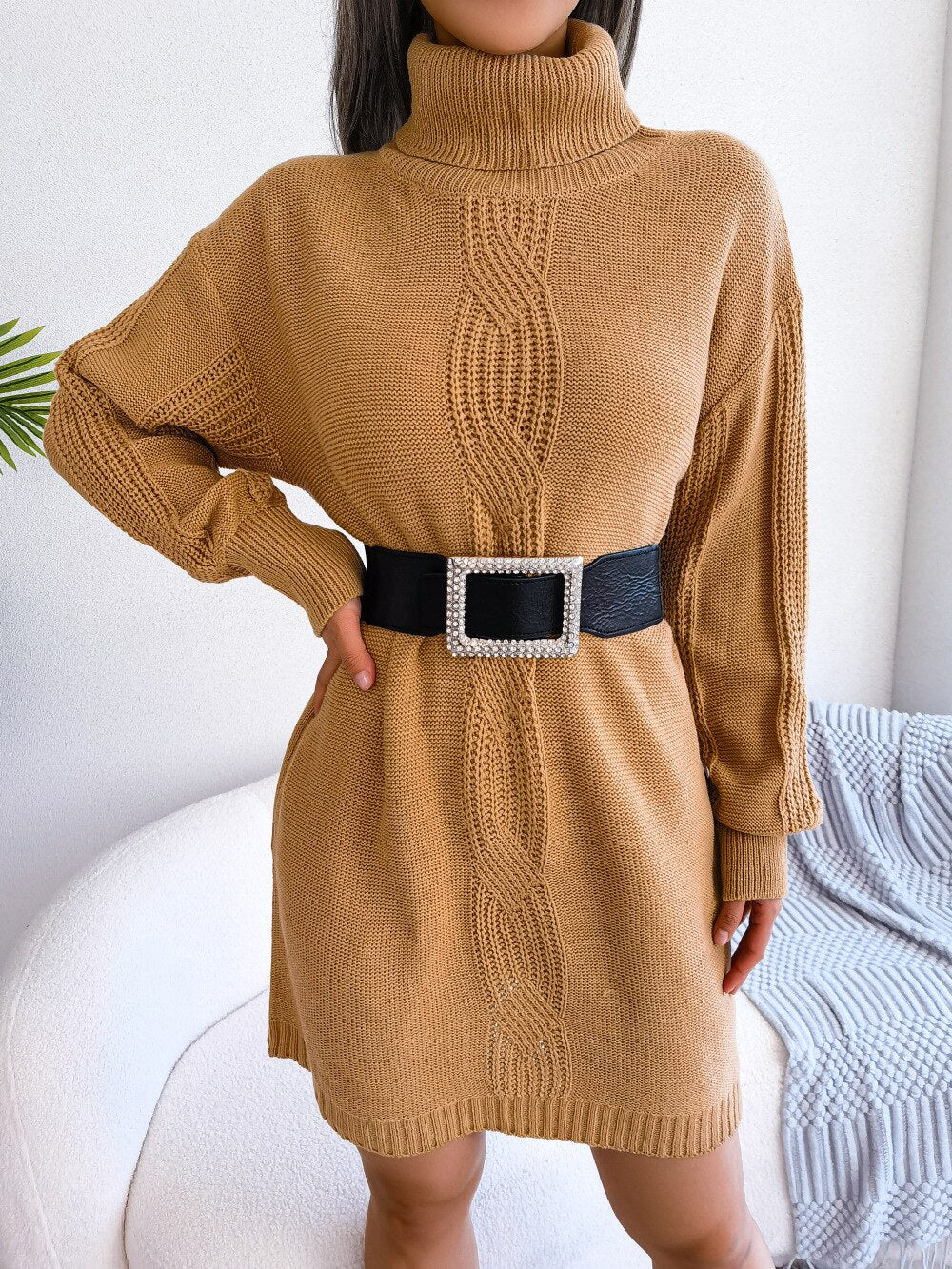Robe pull brodée bohème