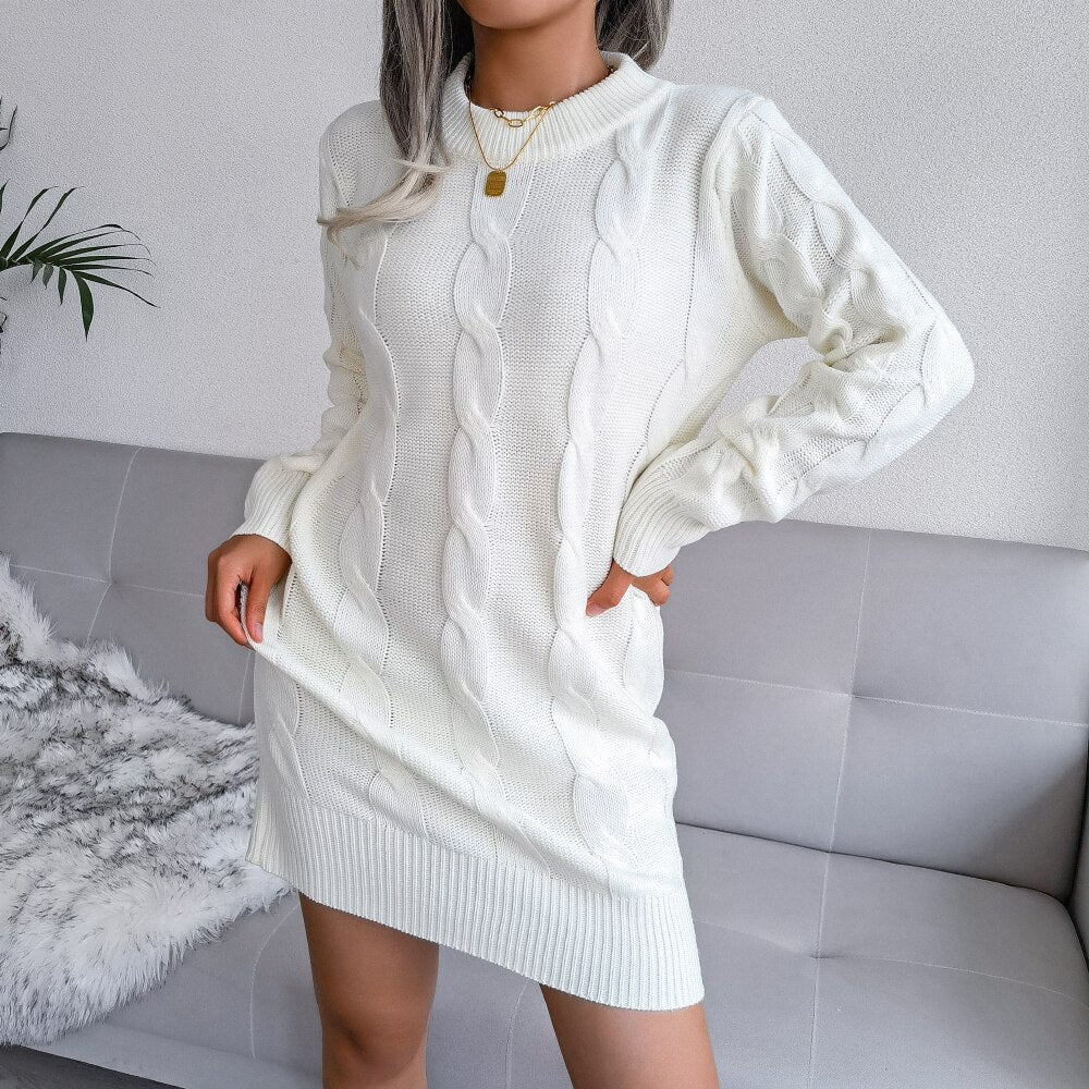 Robe pull brodée bohème