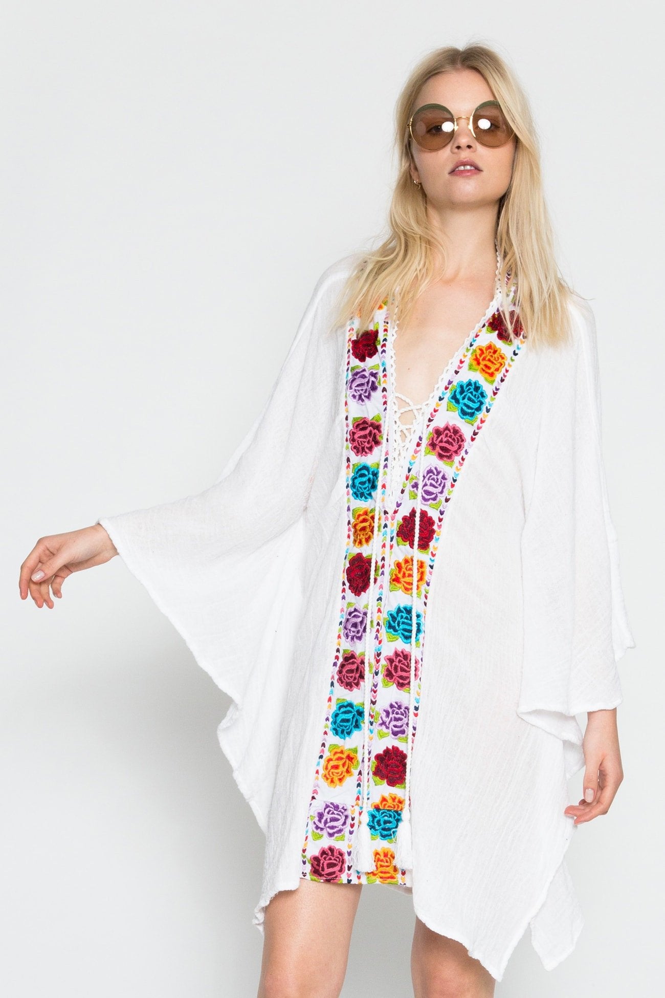 Robe blanche bohème été courte