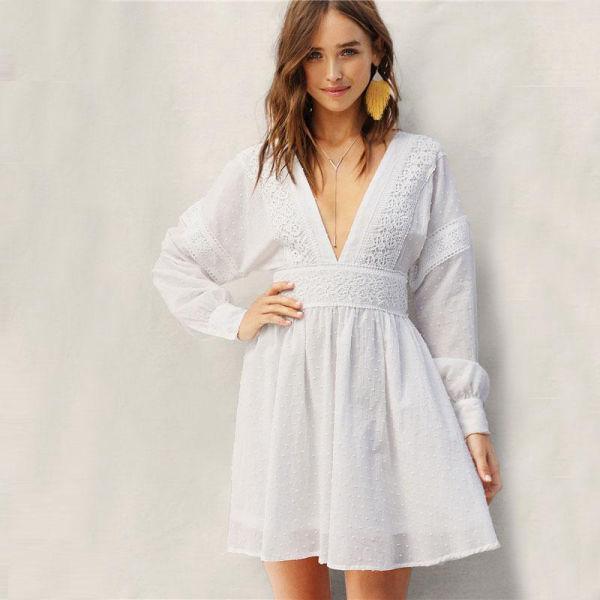 Robe blanche Dentelle Courte Bohème