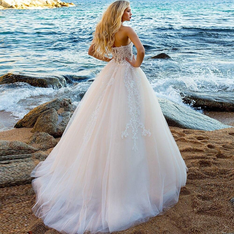 Robe de mariage en dentelle boheme