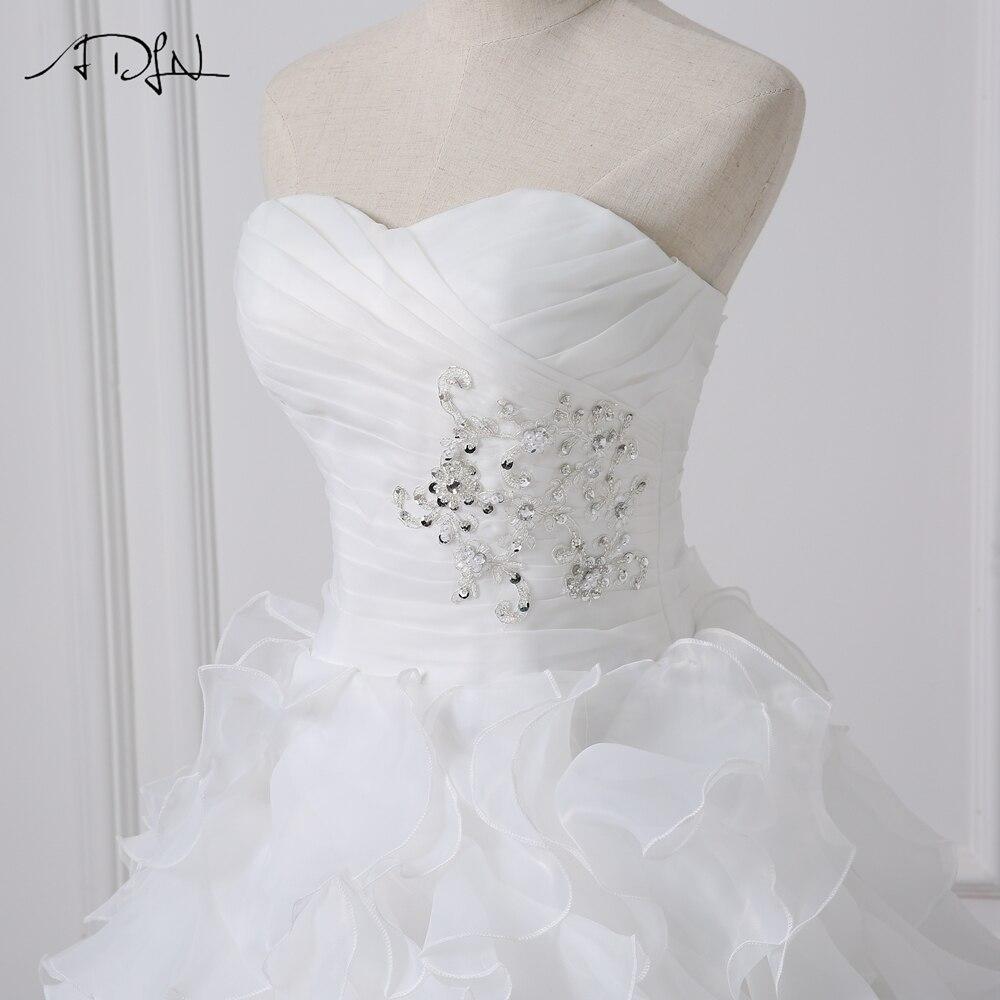 Robe de mariée bohème chic fleurs