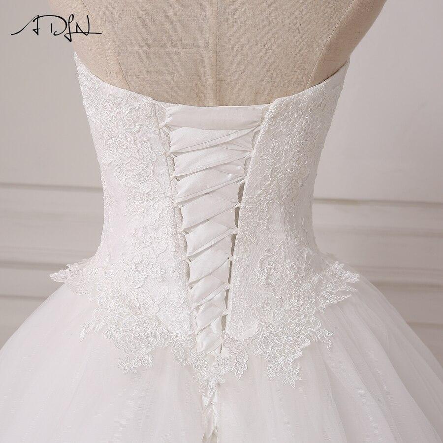 Robe de mariée chic et sobre bohème