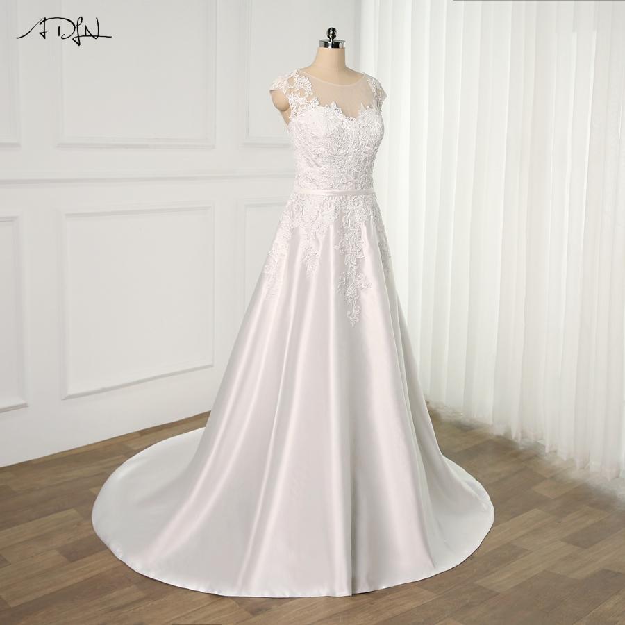 Robe de mariée dentelle fine boheme chic